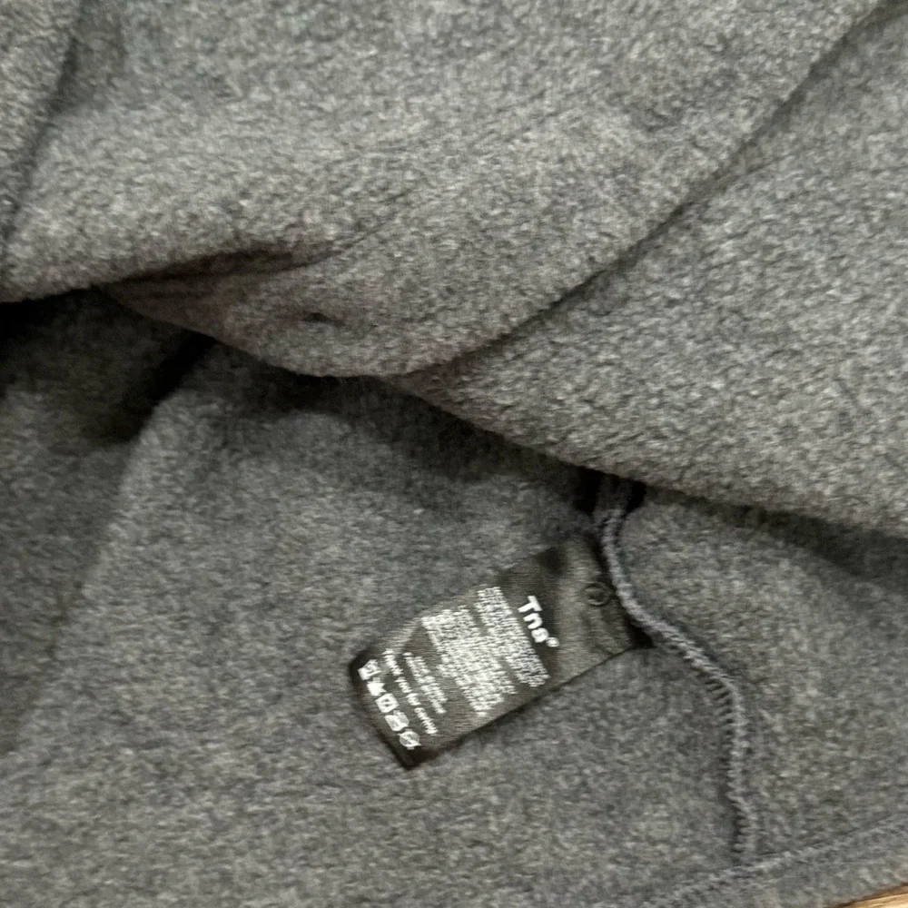 Aritzia TNA Fleece Polar Button Up Shirt - Picture 8 of 8